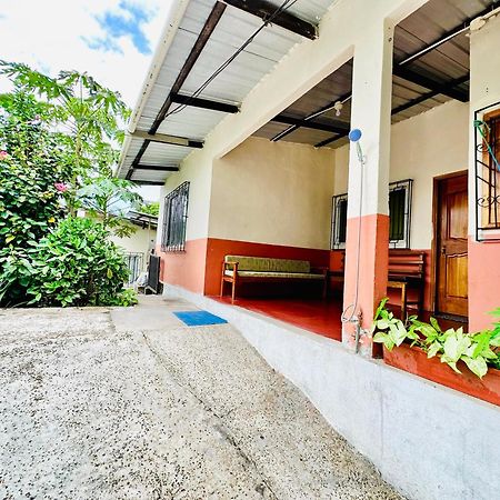 Casa Independiente Puerto Ayora  Kültér fotó