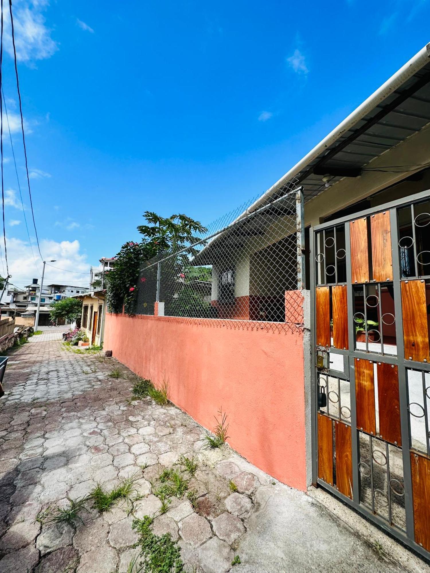 Casa Independiente Puerto Ayora  Kültér fotó